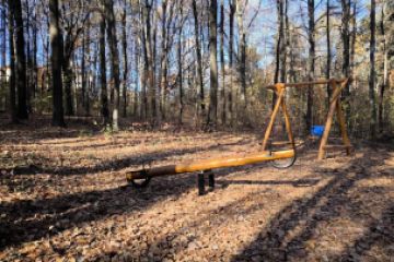 2024 - Ihrisko pri komunitnom sedení