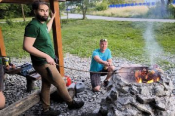 Tím Borovicový háj